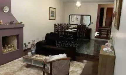 Sobrado à venda, 3 quartos, 1 suíte, 4 vagas, Santa Maria - São Caetano do Sul/SP