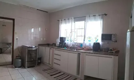 Casa com 4 quartos à venda na Vila Lucinda, Santo André 