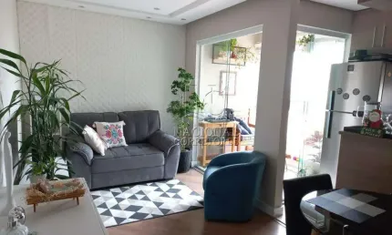 Apartamento com 2 dormitórios, 1 vaga, condomínio com lazer !