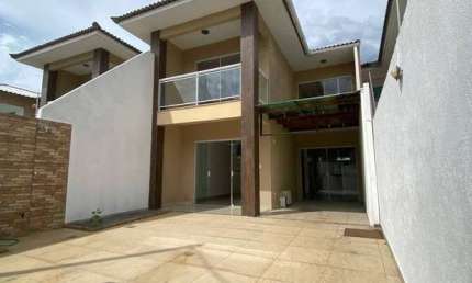 OPORTUNIDADE EXCELENTE CASA COM 04 QUARTOS, NOVO PORTINHO - CABO FRIO/RJ