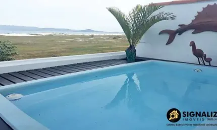 VENDA LINDA CASA TRIPLEX FRENTE A PRAIA NO BRAGA CABO FRIO