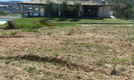TERRENO EM LOTEAMENTO FECHADO, MONTE ALEGRE 2 - CABO FRIO/RJ