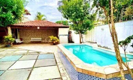 CASA LINEAR À VENDA NO JARDIM EXCELSIOR - CABO FRIO/RJ
