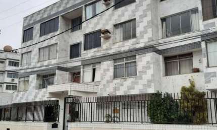 APARTAMENTO CHARMOSO PRÓXIMO À PRAIA DO FORTE, CABO FRIO/RJ