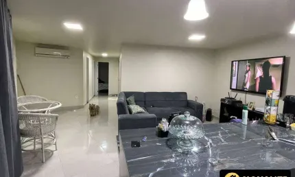 CASA ESPAÇOSA À VENDA COM 3 QUARTOS, CONDOMÍNIO BOSQUE DO PERÓ - CABO FRIO