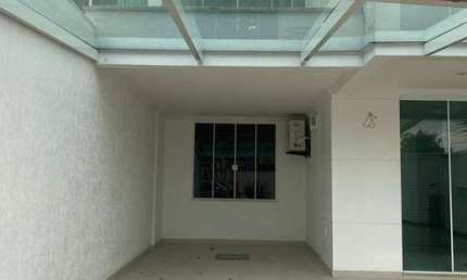 CONFORTO E MODERNIDADE! CASA À VENDA, PORTINHO - CABO FRIO/RJ