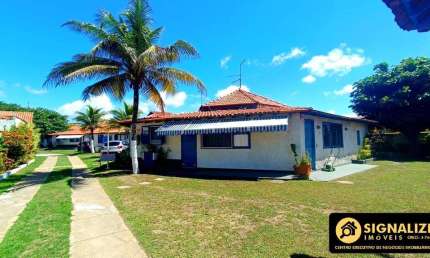 CASA DE 01 QUARTO EM CONDOMÍNIO – A UMA QUADRA DA PRAIA DO PERÓ, CABO FRIO