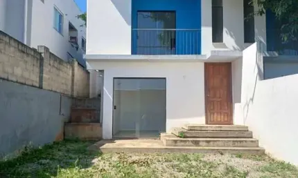 OPORTUNIDADE PARA MORAR NO BALNEÁRIO - SÃO PEDRO DA ALDEIA
