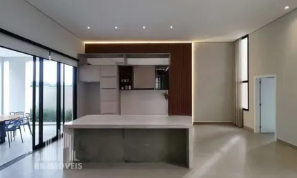 RR0091D CASA A VENDA 270m²  FAZENDA SANTA LÚCIA - OPORTUNIDADE - 3 Dorms 4 Vagas - Americana, SP - Ótima Localização