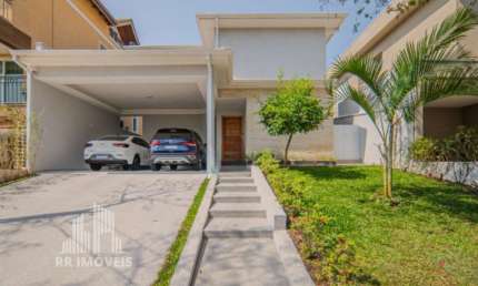 RR7663 LINDA CASA 300m² CONDOMÍNIO VALVILLE I - OPORTUNIDADE - 3 Suítes 4 Vagas - Santana de Parnaíba, SP - Ótima Localização - ALPHAVILLE