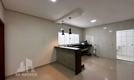 RR0101D CASA A VENDA 170m²  TERRAS DE SANTA BÁRBARA - OPORTUNIDADE - 3 Dorms 4 Vagas - Santa Bárbara D'Oeste, SP - Ótima Localização