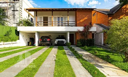 RR8119 Casa 275m² CONDOMINIO RESIDENCIAL 11 - OPORTUNIDADE - 4 Suítes 4 Vagas - Santana de Parnaíba, SP - Ótima Localização - ALPHAVILLE