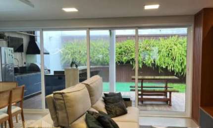RR8129 Casa 160m² CONDOMÍNIO TAMBORÉ 4 - OPORTUNIDADE - 3 Dorms 4 Vagas - Santana de Parnaíba SP - Ótima Localização - TAMBORÉ