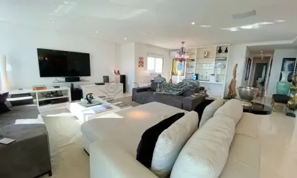 Apartamento de alto padrão com 03 suites, armários planejados, ar condicionado, varanda gourmet ,  iluminação e som automatizado, 04 vagas de garagem.