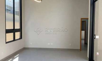 Casa térrea para venda 3 suítes com armários embutidos, 4 vagas de garagem sendo 2 cobertas no Condomínio Quinta da Primavera.