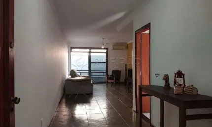 Apartamento á venda, 3 dormitórios sendo 2 suítes com armários no parque dos bandeirantes.