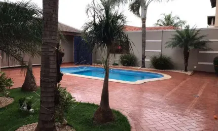 Casa térrea a venda,  3 dormitórios sendo 1 suíte, 3 vagas de garagem na city ribeirão