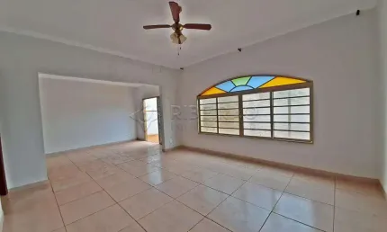 Sobrado comercial com 03 dormitórios à venda no Vila Seixas.