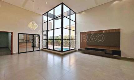 Casa Térrea com Piscina para locação 03 suítes 04 vagas Alphaville