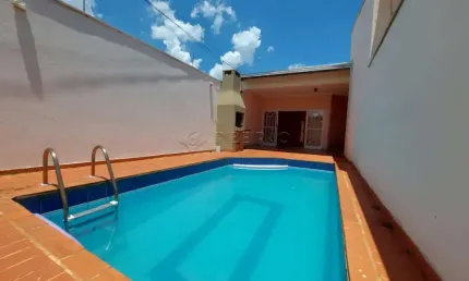 Casa térrea para locaçã e venda com 3 dormitórios 4 vagas no Alto da Boa Vista
