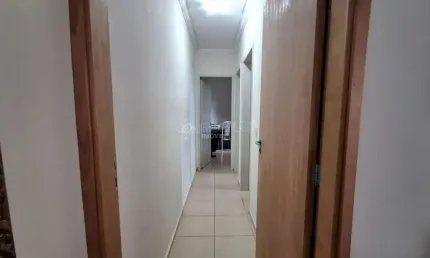 Apartamento à venda 2 dormitórios com armários e ventilador City Ribeirão