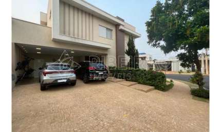 Sobrado em condomínio Villa Romana I com 4 suítes venda