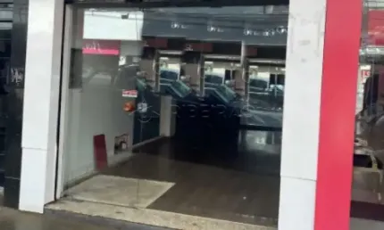 Imóvel Comercial para locação com 100m² pronto para uso no Centro