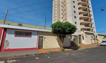 Casa comercial a venda com aproximadamente 116m² área costruida