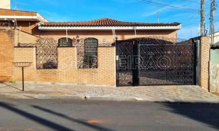 Casa térrea 03 dormitórios para venda no Jardim Paulista