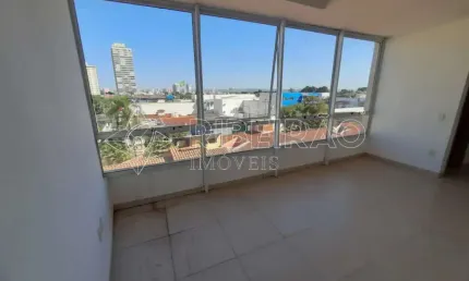 Apartamento duplex 1 dormitório à venda no Jardim Irajá