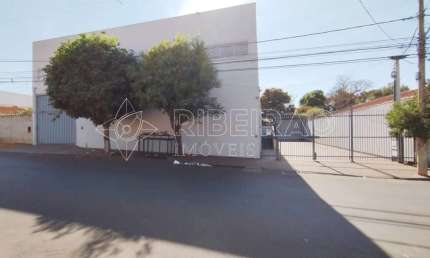 Prédio Comercial Galpão reformado para locação no Alto do Ipiranga