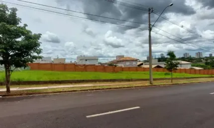 Terreno Comercial San Marco excelente localização com 376,86mts²
