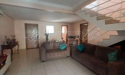 Casa condomínio de 3 dormitórios à venda no Jd. Botânico