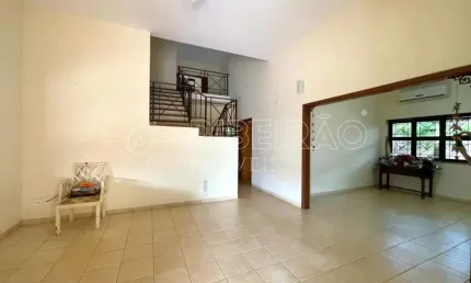 Casa Sobrado em Condomínio 4 suítes para locação no Royal Park