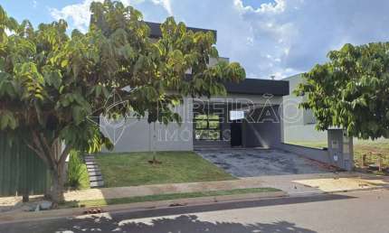 Casa Térrea em Condomínio 3 suítes à venda no Vivendas da Mata