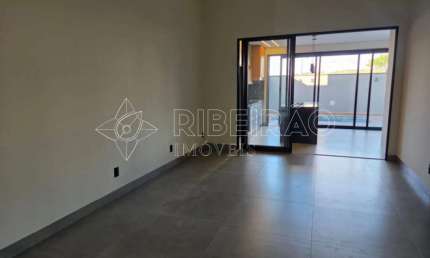 Casa em condomínio com 03 dormitórios à venda no bairro Quinta da Mata