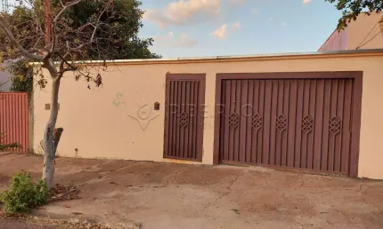 Casa para locação e venda 2 dormitórios 4 vagas Parque dos Lagos