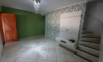 Casa de Vila à venda na Vila Clarice com 70m² 2 dormitórios 2 banheiros 2 vagas
