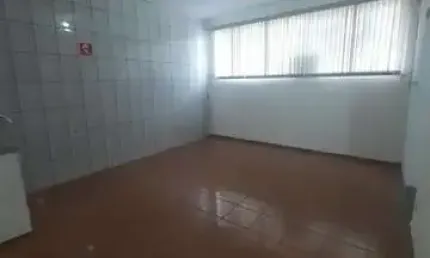 Sobrado à venda na Mooca com 150m² 3 dormitórios 2 banheiros 2 vagas