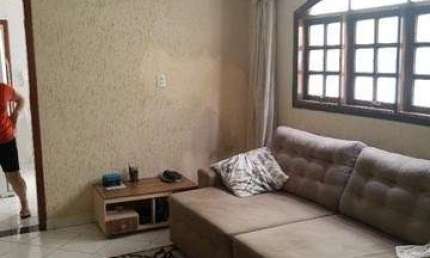 Imperdível a venda de 1 Sobrado 150m², em Parque Maria Domitila.
