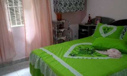 Sobrado à venda na Vila Calu 250m² 3 dormitórios 1 suíte 3 banheiros 2 vagas.