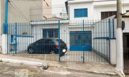 Casa com 4 Quartos e 4 banheiros à Venda, prox. ao shopping e metro Tatuapé, praça Silvio Romero .