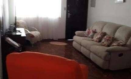 Sobrado com 3 dormitórios, 1 suíte, 3 banheiros no Parque Fernanda