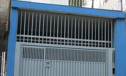 Sobrado à venda no Jardim Mutinga com 125m² 2 dormitórios 2 banheiros 2 vagas