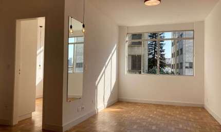 Apartamento à venda em São Paulo-SP, bairro Liberdade: 1 quarto, 1 banheiro, 42m² de área. Venha conhecer!