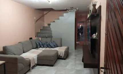 Casa à venda na Cidade Líder com 150m² 3 dormitórios 1 suíte 3 banheiros 2 vagas