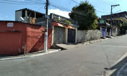 Casa à venda no Campo Limpo com 110m² 4 dormitórios 3 banheiros 3 vagas