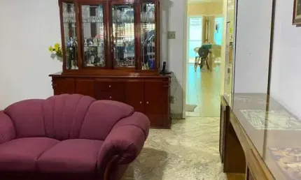 Imperdível Casa à Venda no Jabaquara, SP: 3 Quartos, 1 Suíte, 3 Banheiros, 2 Vagas, 150m² Área