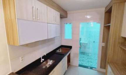Lindo Sobrado 3 Dorm (Suíte com varanda) 2 Vagas + Àrea Gourmet com Churrasqueira em Itaquera!