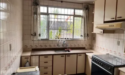 Casa com 2 quartos à venda na Rua Acruás, --, Vila Congonhas, São Paulo